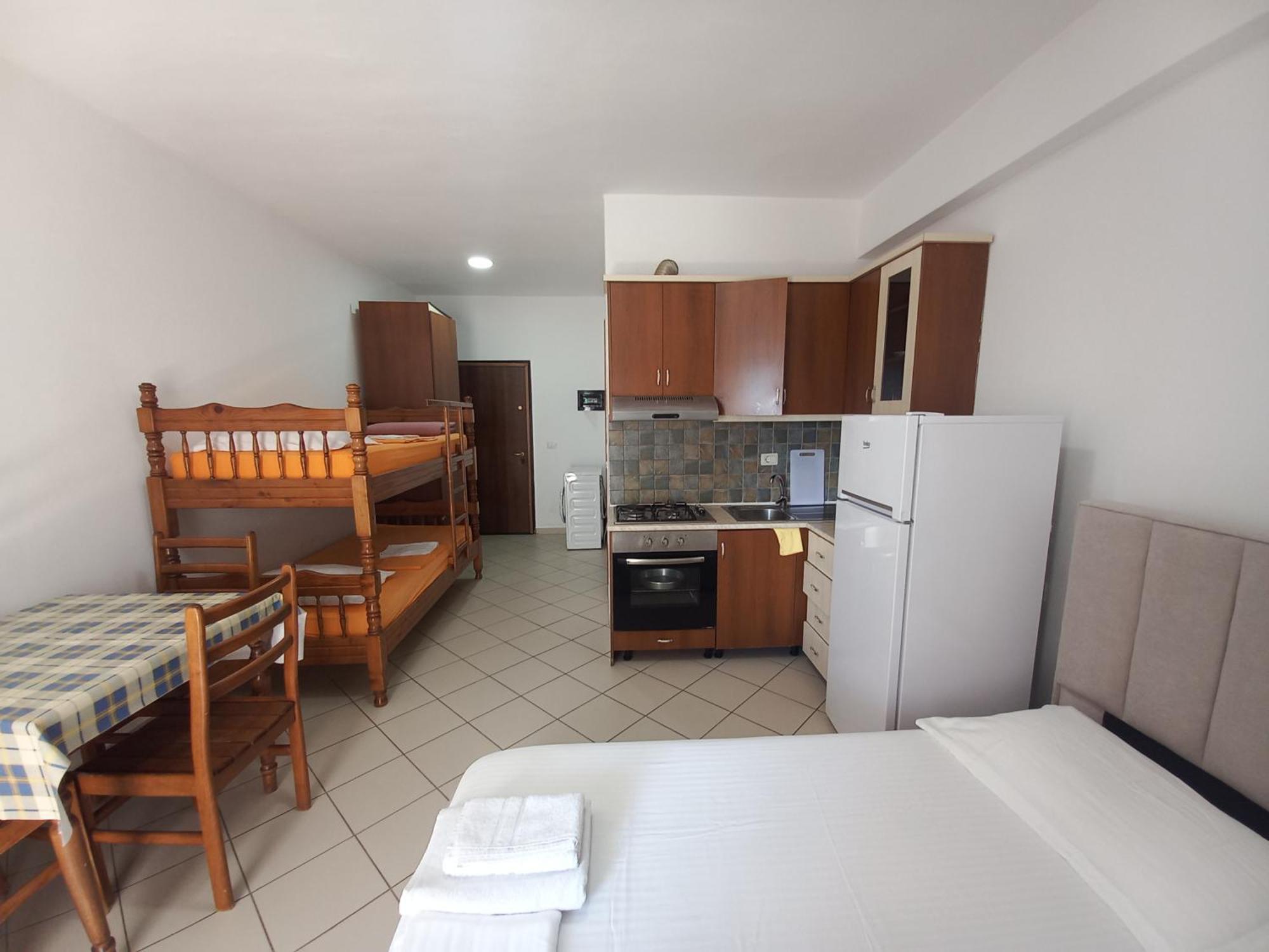 Lungomare Apartament Sea View Vlorë Værelse billede