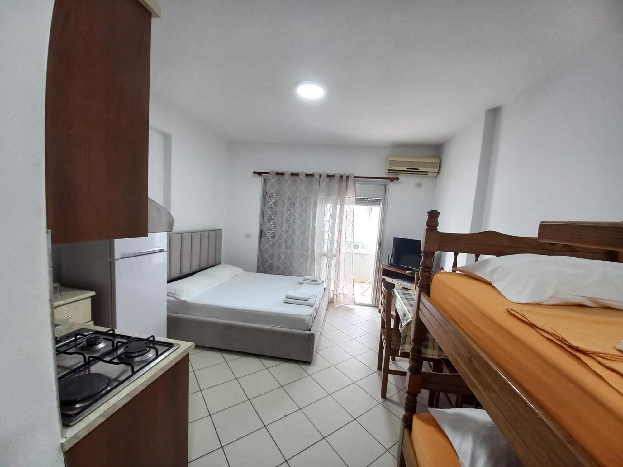 Lungomare Apartament Sea View Vlorë Værelse billede