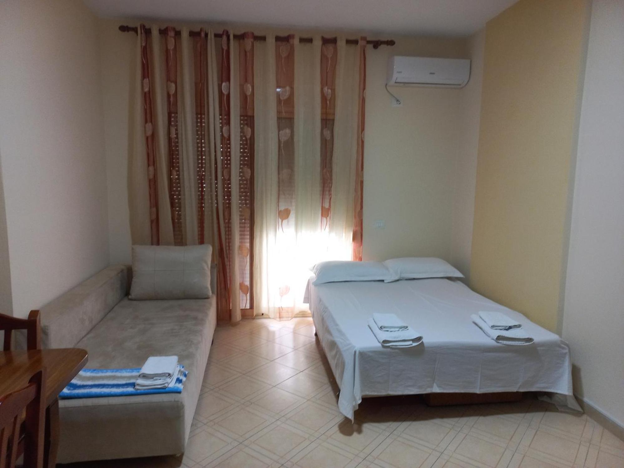 Lungomare Apartament Sea View Vlorë Værelse billede